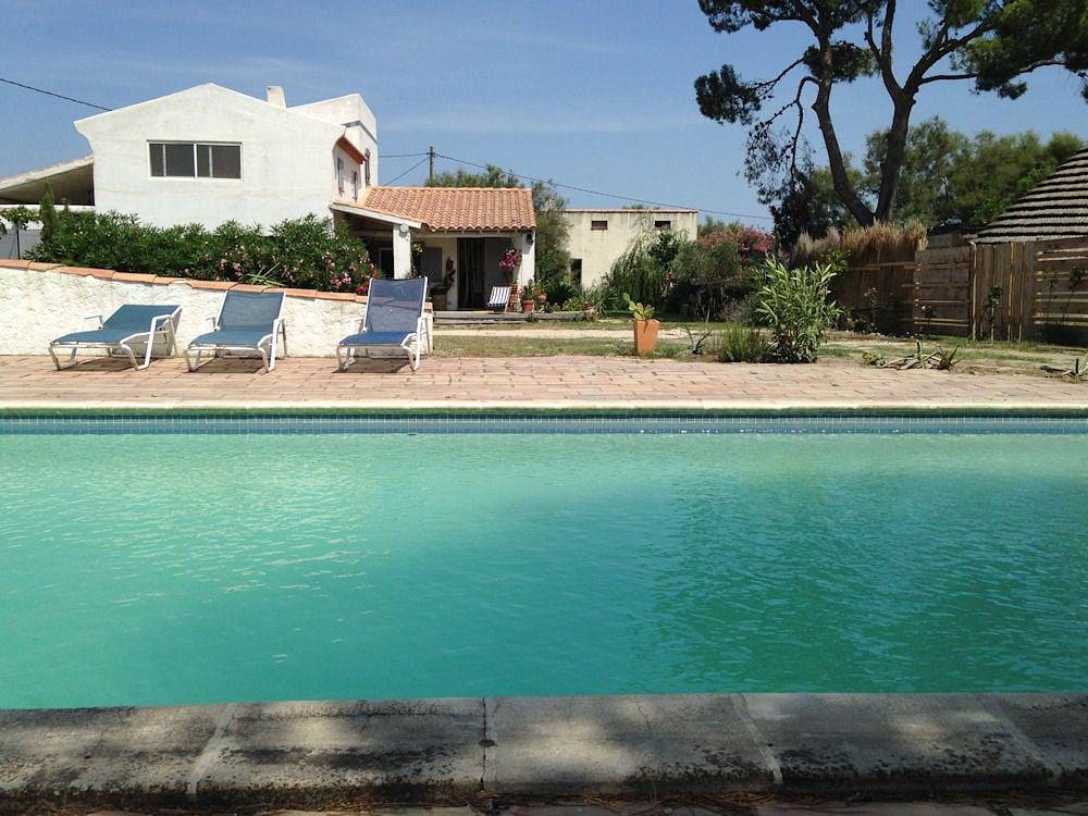 Mas de l'Esquirou - La petite roulotte in Saintes-Maries-de-la-Mer, Région d'Arles
