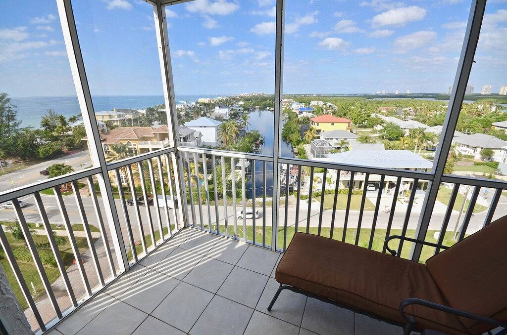 Ganze Wohnung, Spektakuläre Ausblicke auf die 9. Etage und Sonnenuntergänge! Schritte zum Strand. Kostenloses Wifi in der Suite. in Bonita Bay, Bonita Springs