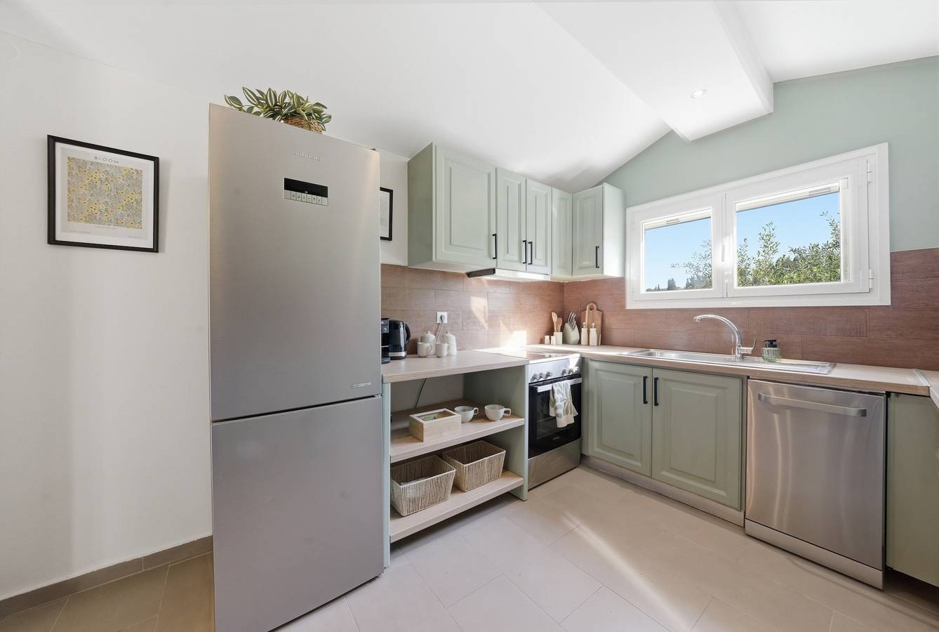 Appartement entier, Appartement « Villa Logas 2 » avec vue sur la montagne, Wi-Fi et climatisation in Peroulades, Corfou