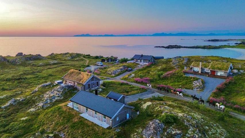 Ferienhaus für 2 Personen, mit Terrasse und Sauna sowie Ausblick in Vågan