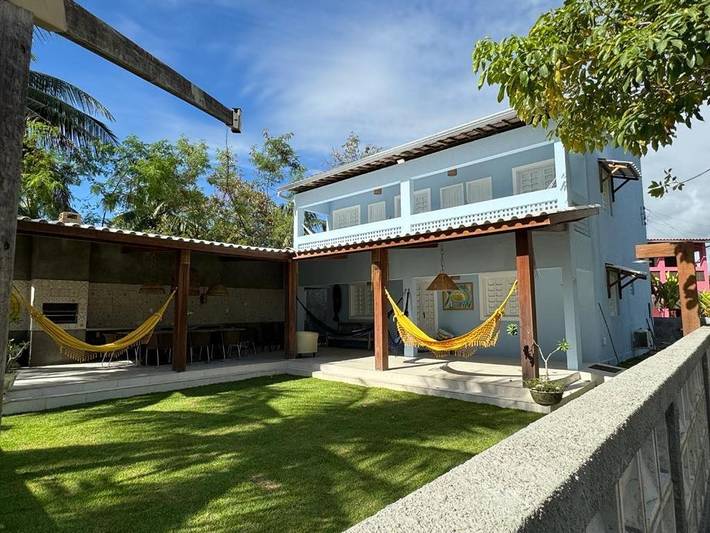 Casas e apartamentos de temporada para 15 pessoas, com piscina e vista e ainda jardim em Ponta do Mangue