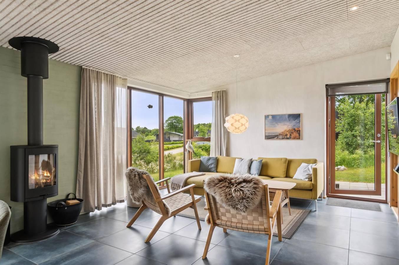 Pet friendly home in Glesborg with house sea view in Bønnerup Strand, Glesborg