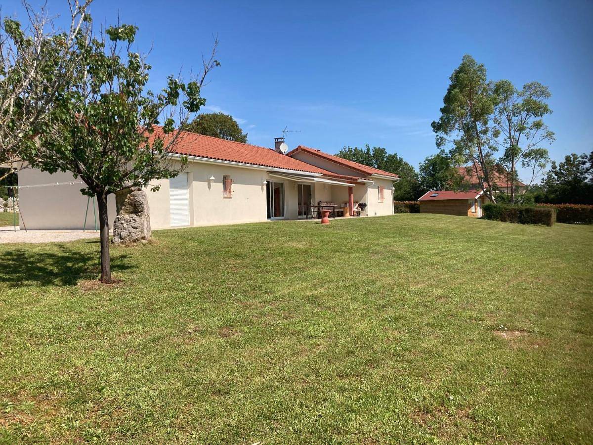 Villa avec son spa privatif proche de Rocamadour in Gramat, Quercy
