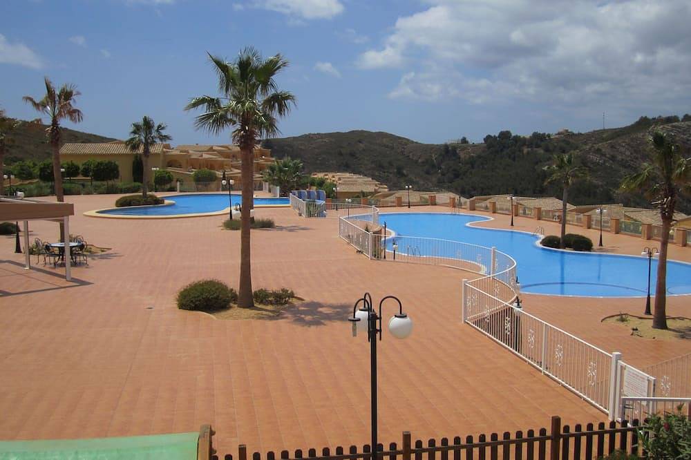 Ganze Wohnung, Gemeinschaftliche Swimmingpoolwohnung In Cumbre Del Sol Mit Schöner Aussicht in Poble Nou de Benitatxell, Costa Blanca