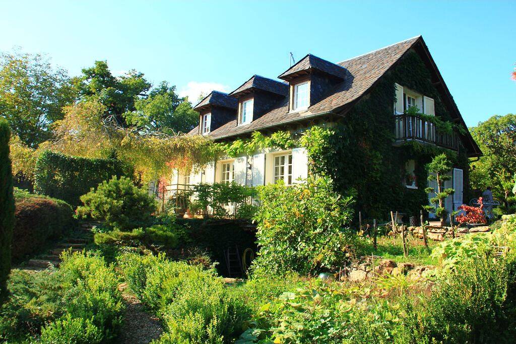La Vigne - Chambre Petite Bohème in Sébazac-Concourès, Massif central