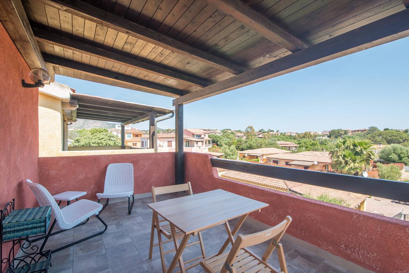 Apartamento entero, Apartamento 'Villetta - Aliterno V5' con vistas al mar, terraza privada y Wi-Fi in Pittulongu, Costa Smeralda
