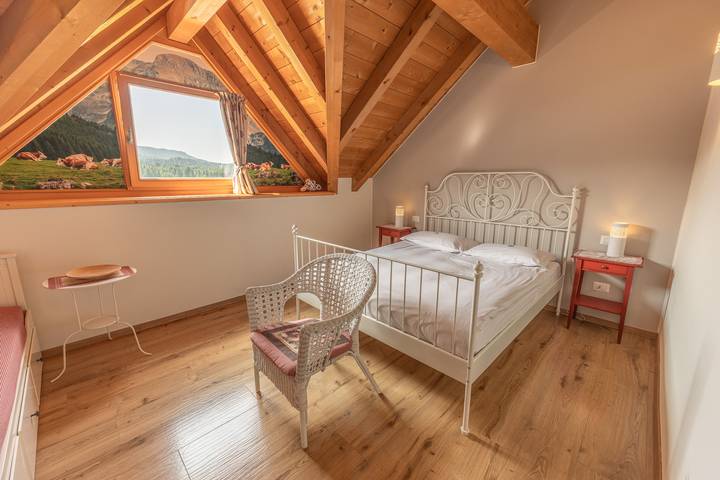 Agriturismo per 4 persone, con giardino e panorama, con animali domestici in Provincia di Belluno