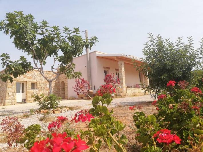 Appartamento per 3 persone, con panorama e giardino in Patù