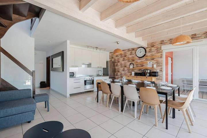 Location de vacances pour 15 personnes, avec vue et terrasse, animaux acceptés à Griesheim-près-Molsheim - 3