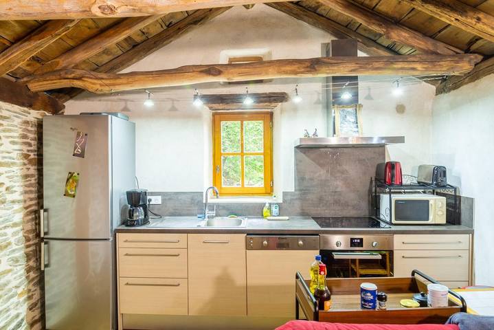 Gîte pour 3 personnes, avec terrasse, animaux acceptés à Saint-Germain-de-Calberte - 3