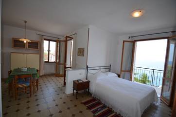 Vakantieappartement voor 3 Personen in Cipressa, Ligurische Alpen, Afbeelding 3