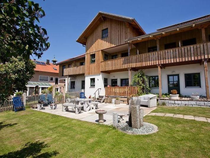 Ferienwohnung für 2 Personen, mit Balkon und Garten in Waldmünchen