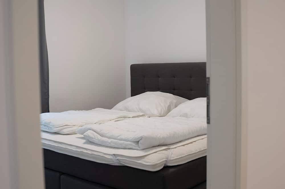 Ganze Wohnung, Ruhige, exklusiv ausgestattete Wohnung, in zentraler Lage der Stadt. in Rheinbach, Rhein-Sieg-Kreis