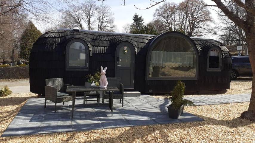 Ferienhaus für 3 Personen, mit Whirlpool und Terrasse sowie Garten und Sauna