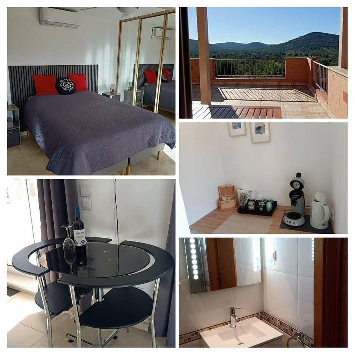 Location de vacances pour 2 personnes, avec vue ainsi que jardin et piscine dans Alte - 3