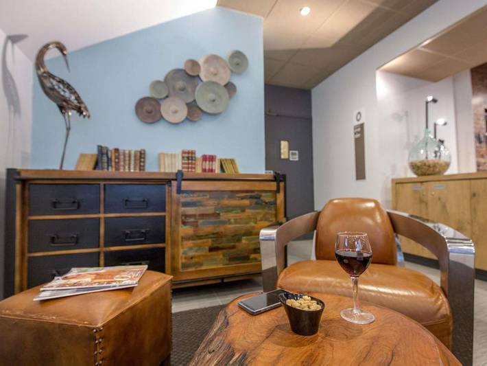 Hôtel pour 2 personnes, avec jardin et piscine, animaux acceptés à Brignoles - 4