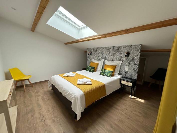 Gîte pour 5 personnes, avec jardin ainsi que piscine et vue à Saint-Victor-la-Coste - 3