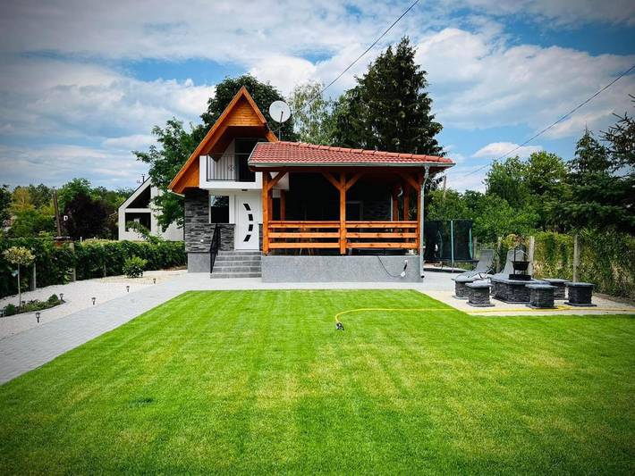 Ferienwohnung für 8 Personen, mit Ausblick und Garten - 1