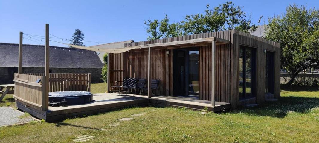 Location de vacances pour 4 personnes, avec jardin ainsi que jacuzzi et terrasse à Saint-Julien (Côtes-d'Armor) - 2