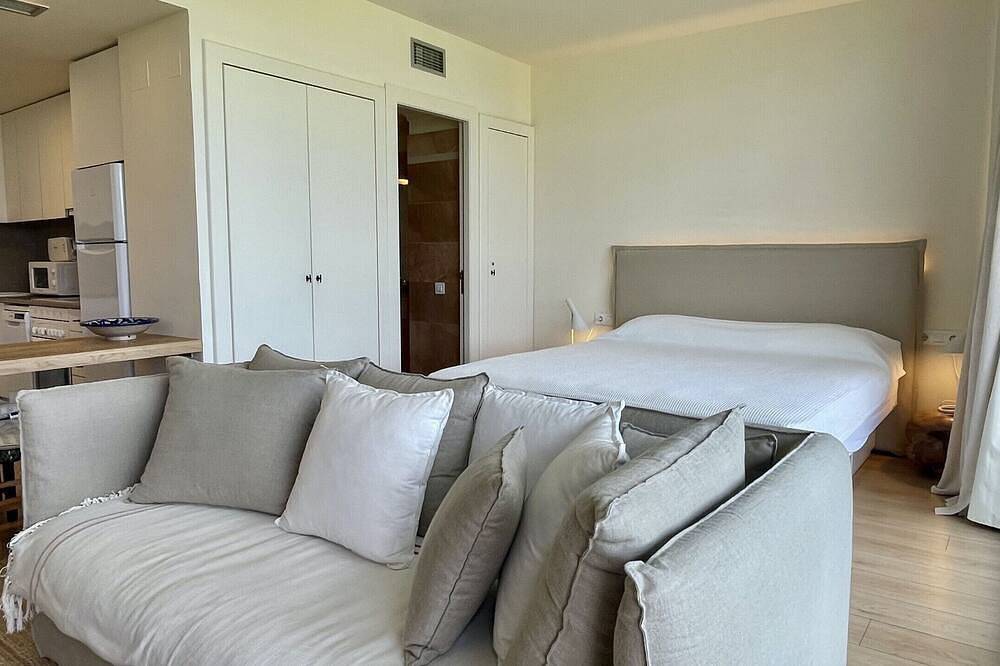 Entire apartment, Emporda Golf Estudi 4-1-3 in Gualta, Costa Brava