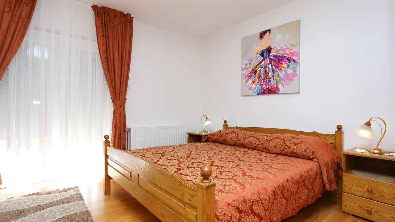 Chambre pour 4 personnes in Rudanovac, Lacs de Plitvice
