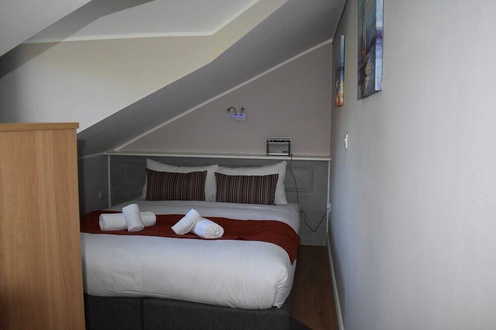 Entire apartment, Alensgrove Maisonette B in County Kildare