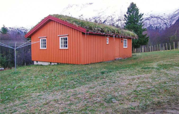 Ferienhaus für 6 Personen, mit Terrasse in Nesset
