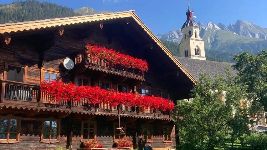 Ferienwohnung für 2 Personen, mit Garten in Virgen