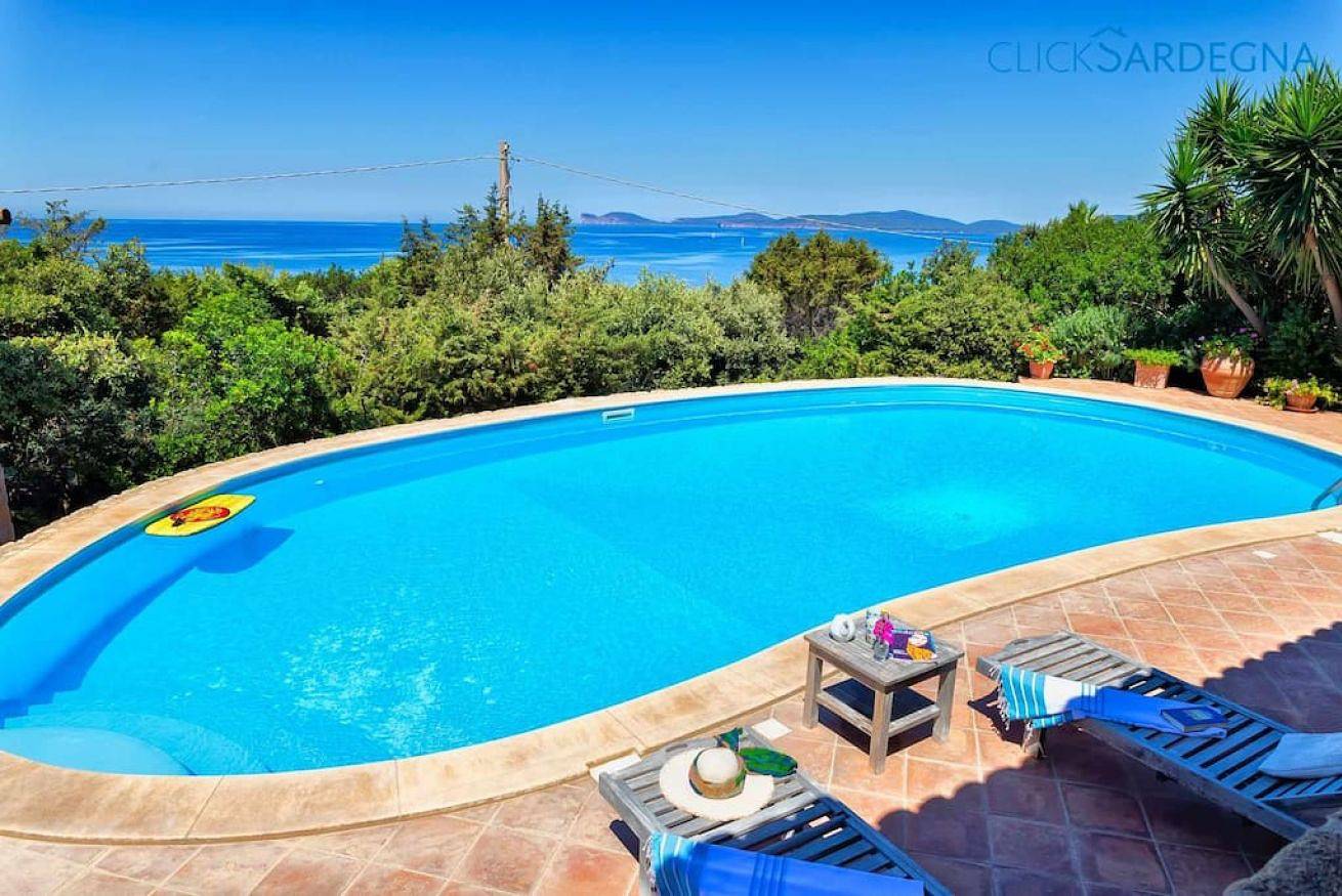 Villa Julia vista con piscina ad uso esclusivo vista mare spettacolare in Alghero, Provincia di Sassari