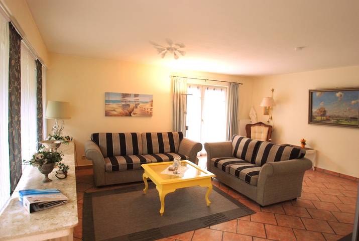 Ferienwohnung für 4 Personen, mit Balkon und Garten in Rendsburg - 2