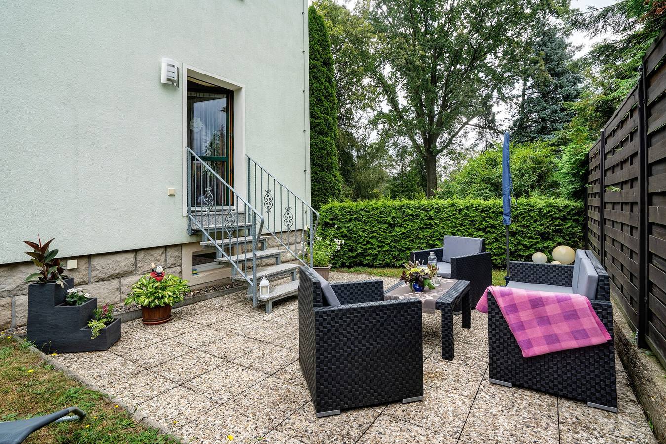 Ganze Wohnung, Ferienwohnung Demmler Stegel" mit privater Terrasse, privatem Garten und Wlan in Pirna, Elbsandsteingebirge