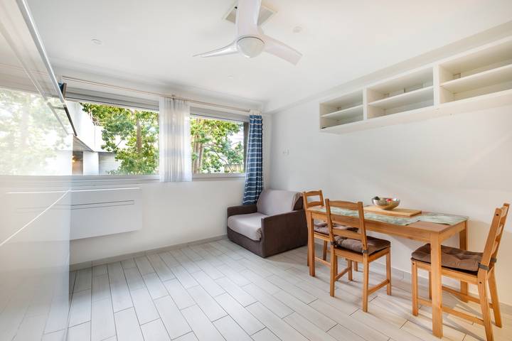 Location de vacances pour 3 personnes dans Villeneuve-Loubet Plage