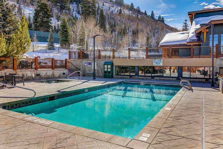 Vacation rental for 4 people, with hot tub and pool in Deer Valley