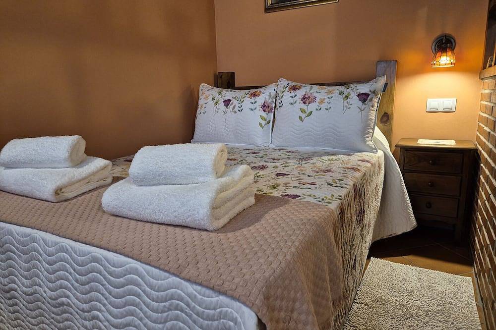 Entire apartment, 211A La Chalana Bonito Estudio en Tazones para 2 p in Tazones, Villaviciosa