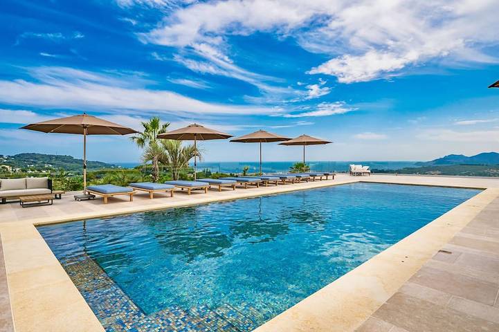 Villa für 32 Personen