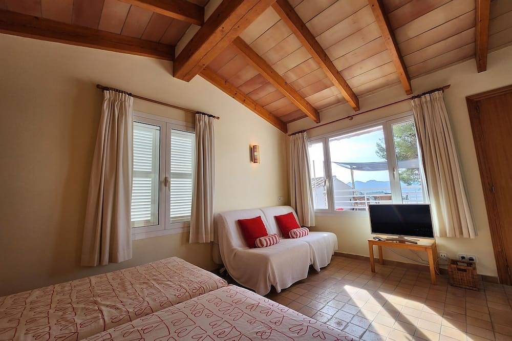 Ganze Wohnung, Formentor Studio, Panoramablick, direkter Zugang zum Meer, Swimmingpool, Klimaanlage, Wlan, Parkplatz in Formentor, Pollença