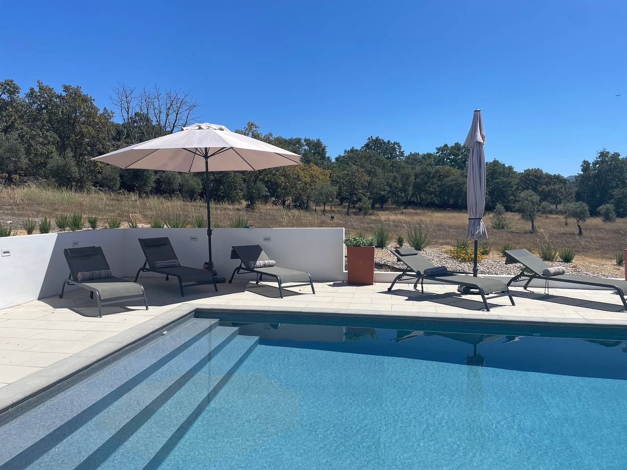 Casa de Férias 'Quinta das Rosas de Vide' com Vista Montanha, Piscina Privada e Wi-Fi in Santa Maria da Devesa, Serra de São Mamede