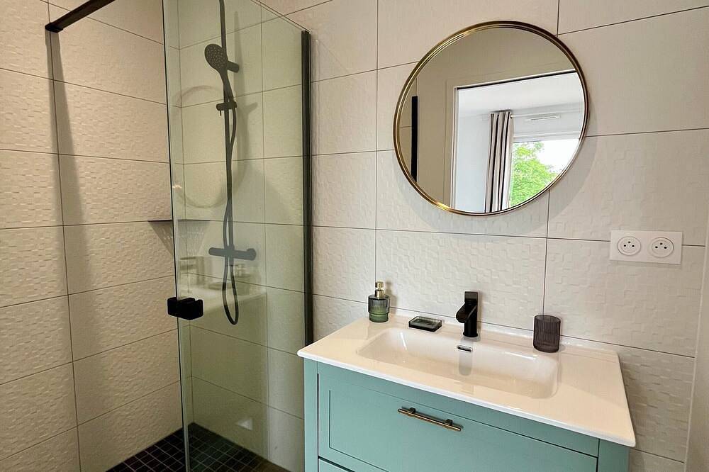 New and Spacious House Near Port Tudy in Port Tudy, Groix