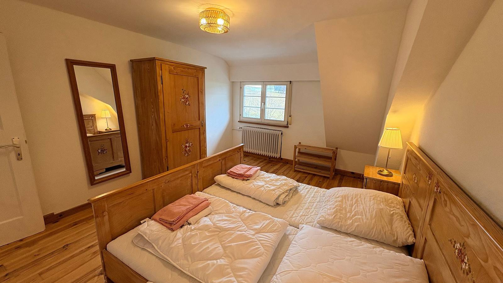 Ganze Wohnung, Ferienwohnung 'Landliebe' mit Bergblick, Gemeinschaftsterrasse und Wlan in Obermünstertal, Münstertal