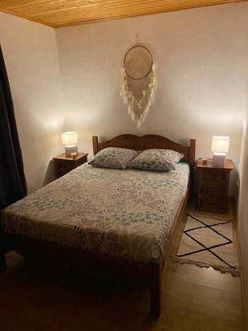 Gîte pour 6 personnes, avec jardin et vue, animaux acceptés à Châtillon-sur-Cluses