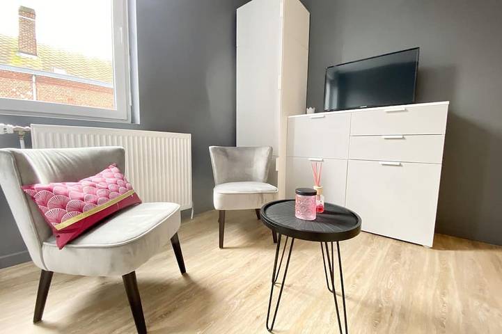 Appartement entier, Studio tout confort proximité Université d'Artois in Arras, Région d'Arras