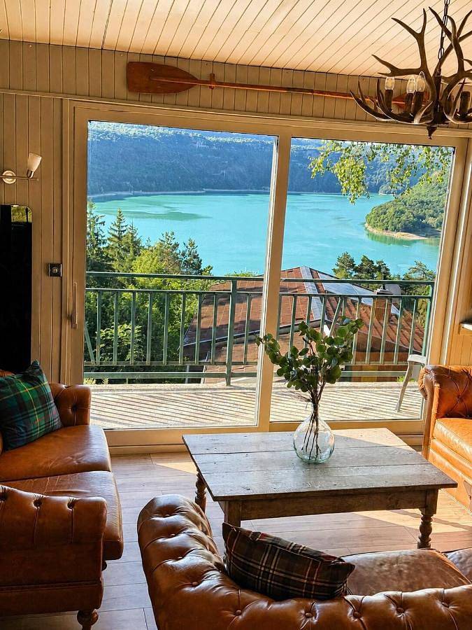 Location de vacances pour 6 personnes, avec Terrasse et Jardin dans Lac de Vouglans - 3