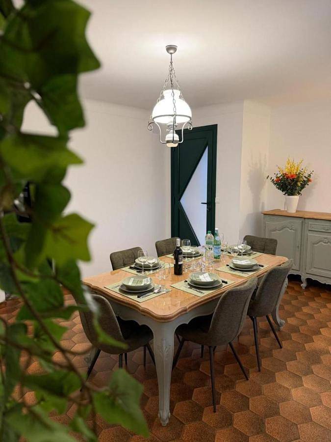 Location de vacances pour 8 personnes, avec jardin à Garrey - 2