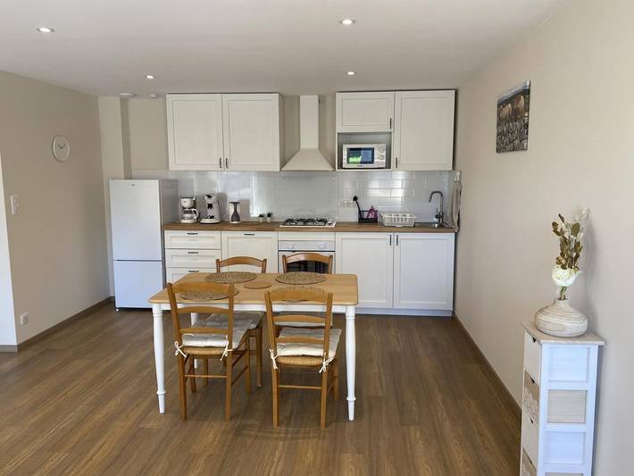 Gîte pour 2 personnes, avec Jardin et Vue dans La Chaldette