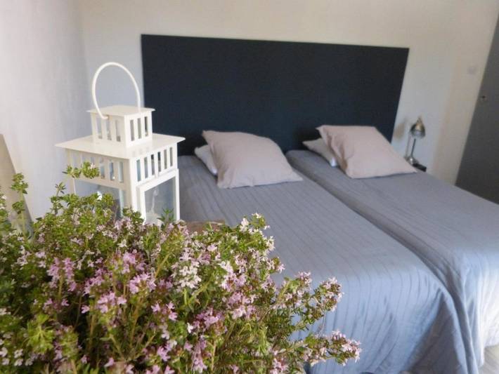 Chambre d’hôte pour 2 personnes, avec Terrasse et Jardin