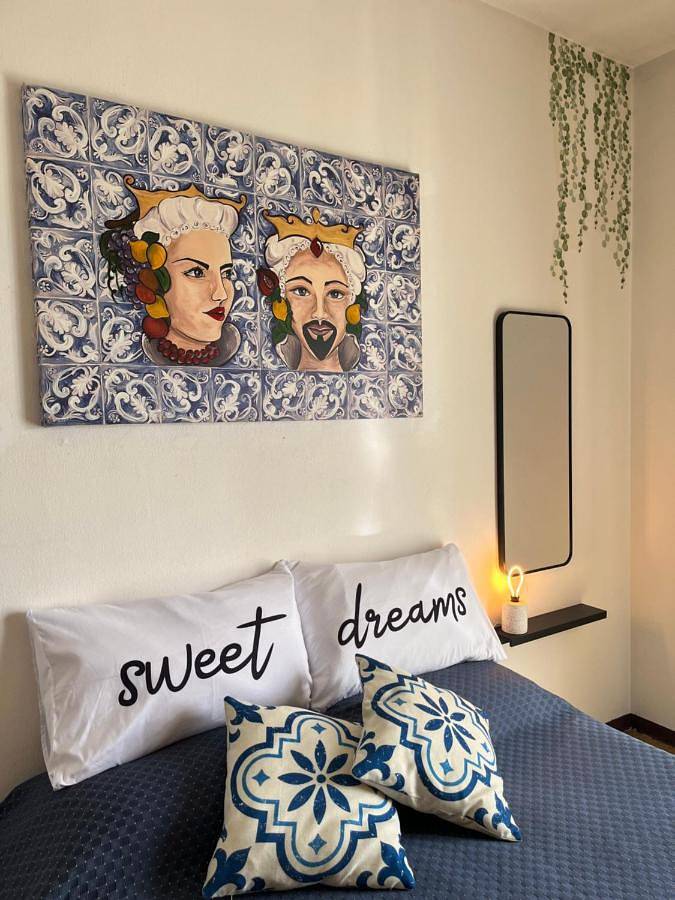 Appartamento per 4 persone, con giardino e panorama, adatto a famiglie con bambini in Aci Castello (Borgo)