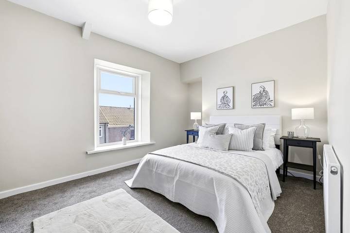 Modern 3-Bed Swansea Home | Parking in Swansea, Región de Swansea