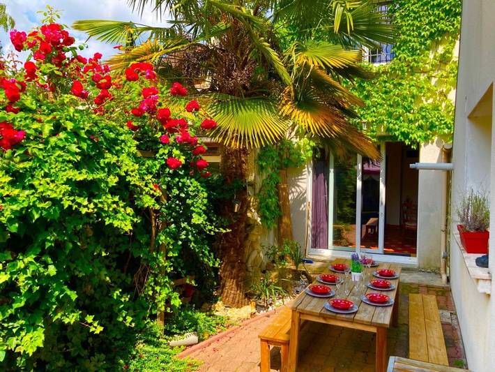 Gîte pour 10 personnes, avec terrasse, animaux acceptés à Pierry - 2