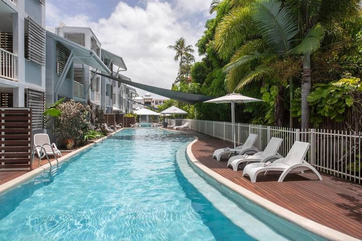 Apartmenthotel für 3 Personen, mit Whirlpool und Pool sowie Garten - 1