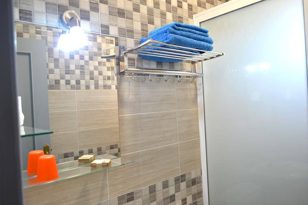 Entire apartment, Casa Junonia Apartments, with Balcony, Center A in La Trinchera, La Gomera